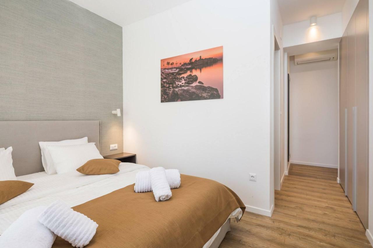 Luxury Villa Lucice View Милна Екстер'єр фото